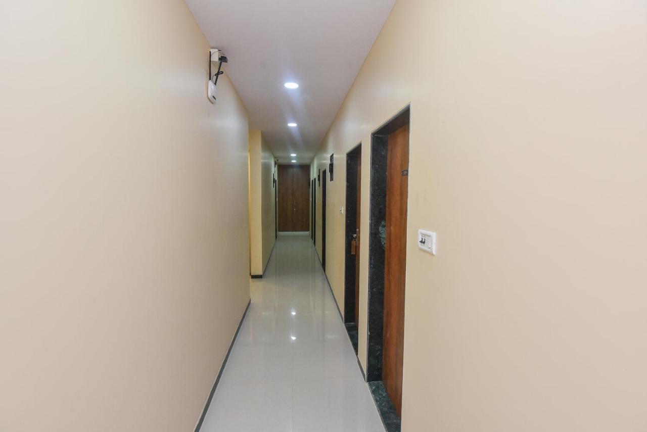 Oyo 8757 Prakash Inn Мумбаї Екстер'єр фото